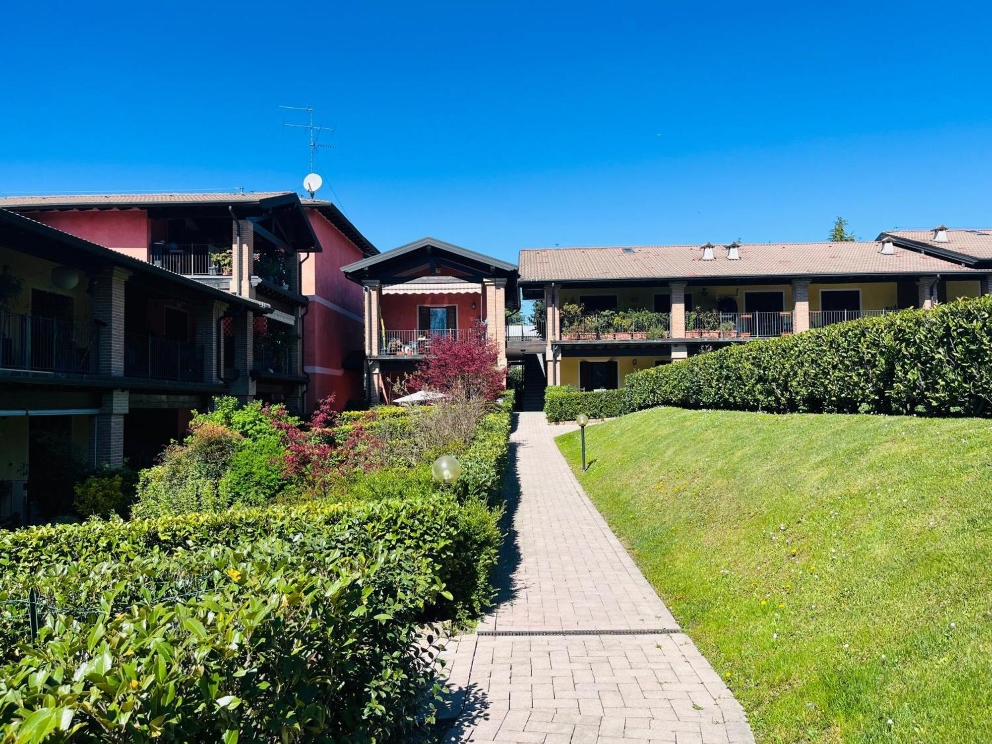 Al Cascinale Peschiera Del Garda Apartamento Exterior foto